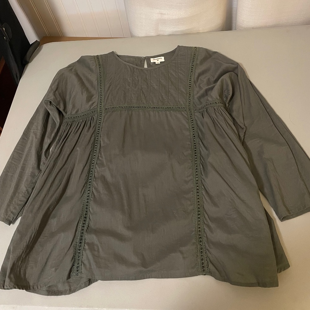 World Market Olive Green Babydoll Top with Ribbon Trim Womens Size S/M